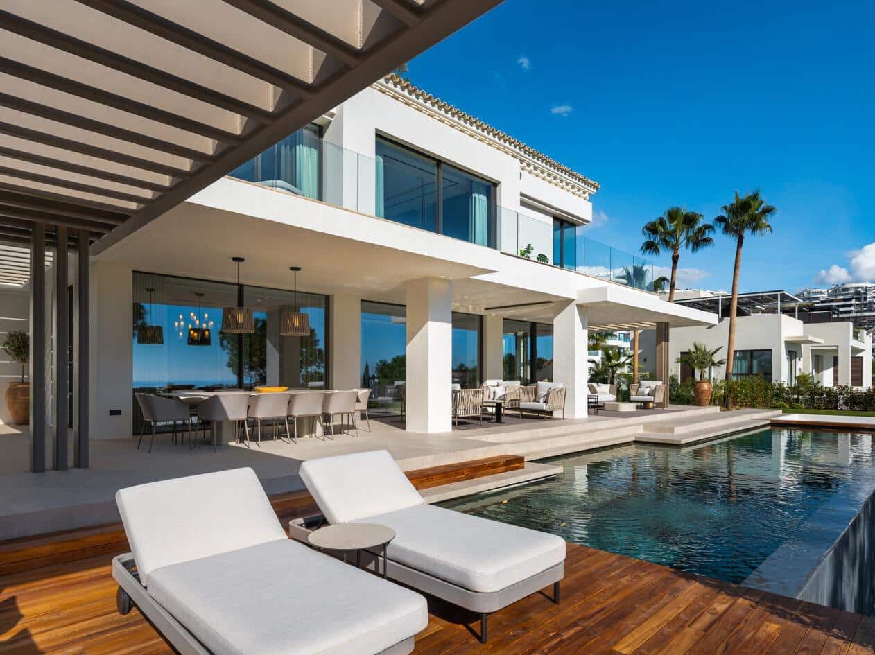 6 soveværelse Villa til salg i La Quinta med swimmingpool garage - € 6.995.000 (Ref: 10033686)