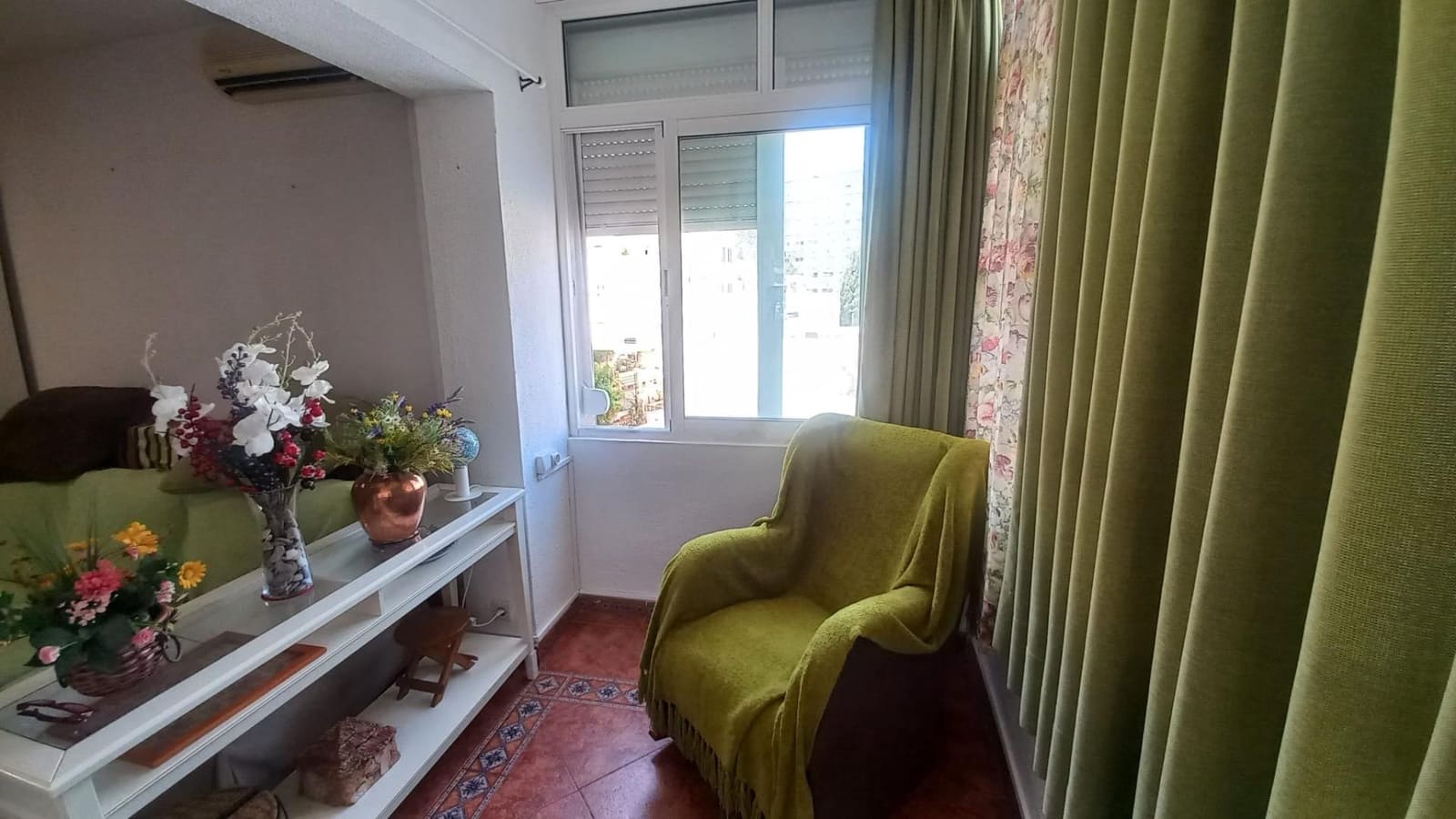 2 bedroom Apartment for rent in Torremolinos with pool - € 900 (Ref: 10047511)