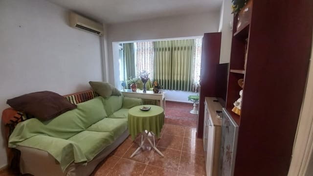 2 bedroom Apartment for rent in Torremolinos with pool - € 900 (Ref: 10047511)