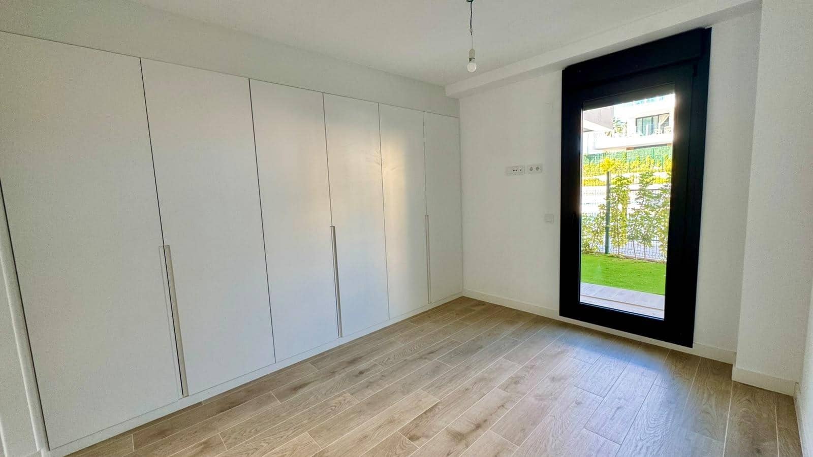 Appartement de 2 chambres à louer à Torremolinos avec piscine garage - 1 800 € (Ref: 10094923)