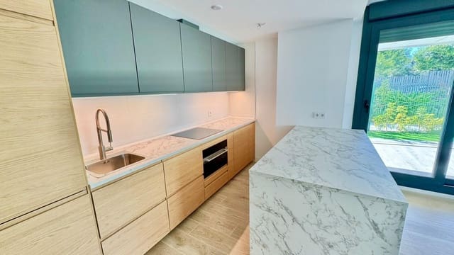 Appartement de 2 chambres à louer à Torremolinos avec piscine garage - 1 800 € (Ref: 10094923)