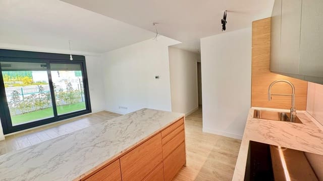 Appartement de 2 chambres à louer à Torremolinos avec piscine garage - 1 800 € (Ref: 10094923)