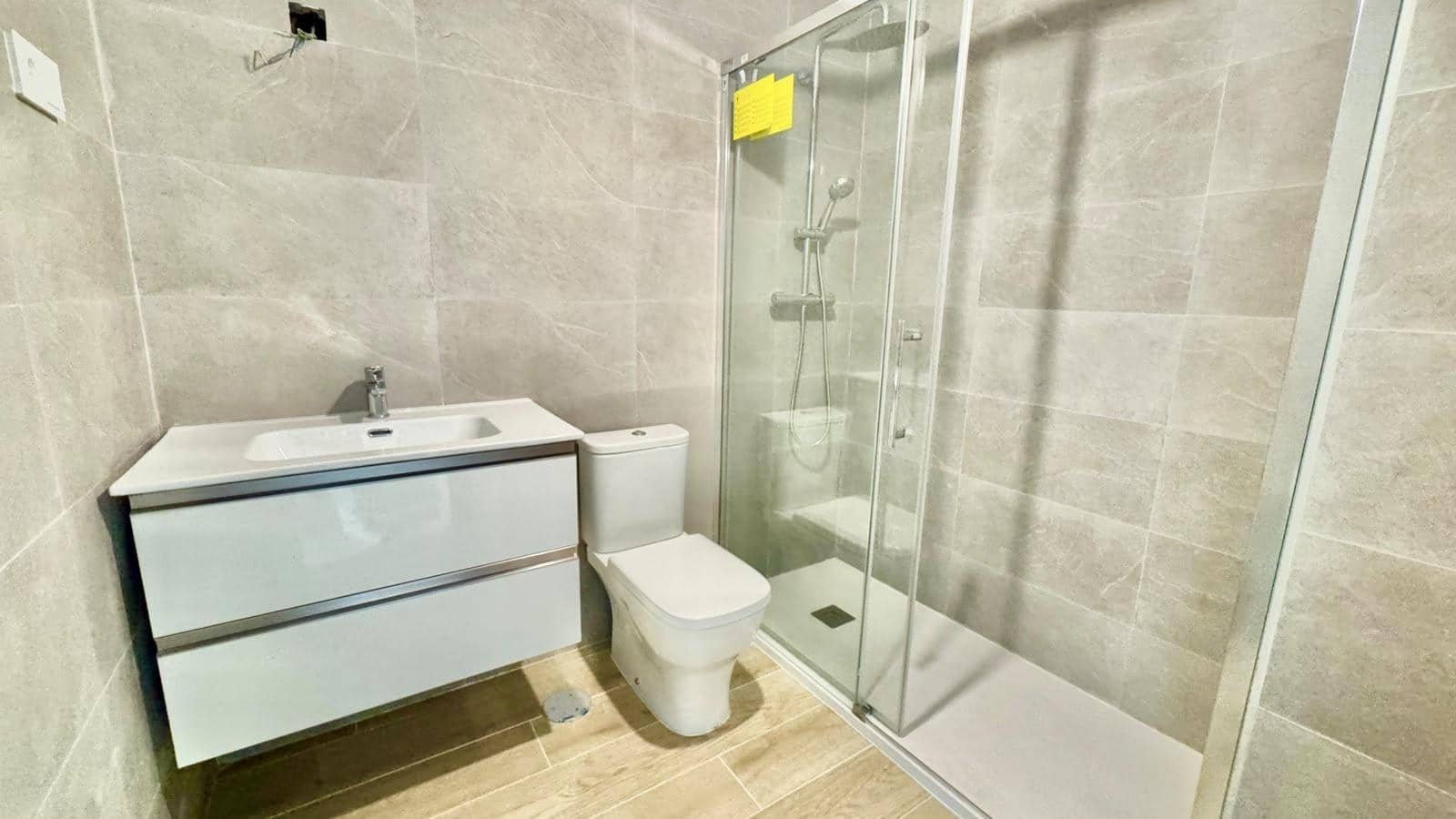 Appartement de 2 chambres à louer à Torremolinos avec piscine garage - 1 800 € (Ref: 10094923)