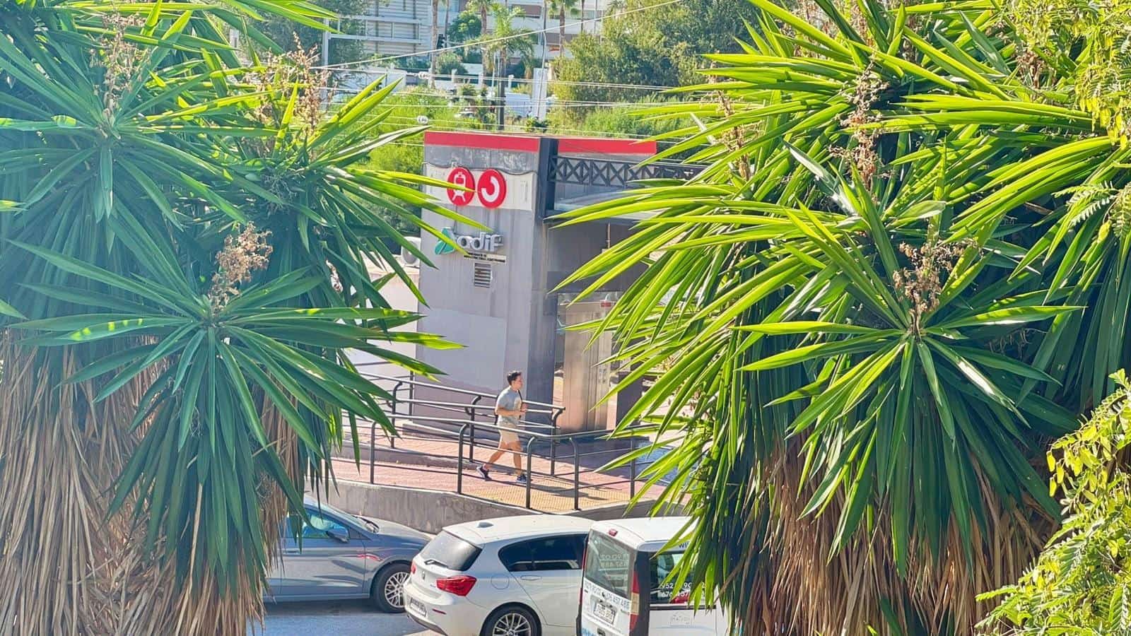 Appartement de 2 chambres à louer à Torremolinos avec piscine garage - 1 800 € (Ref: 10094923)