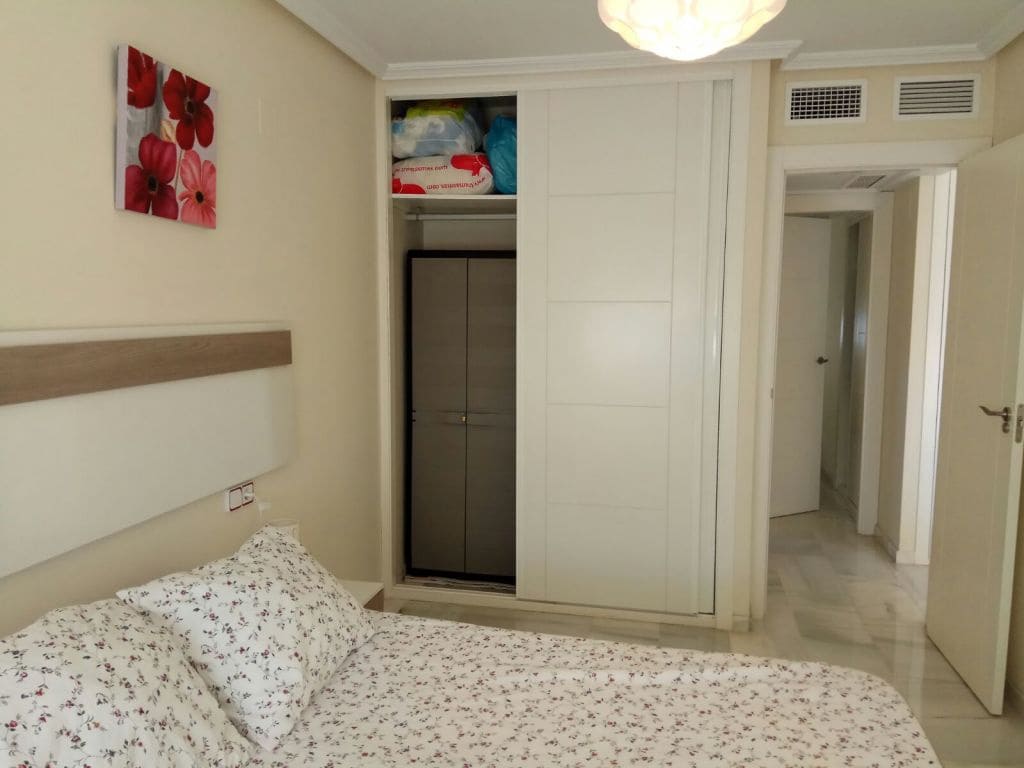 2 bedroom Apartment for rent in Torremolinos with pool garage - € 1,100 (Ref: 3745350)