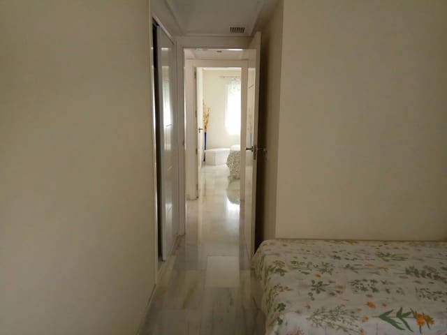 2 bedroom Apartment for rent in Torremolinos with pool garage - € 1,100 (Ref: 3745350)