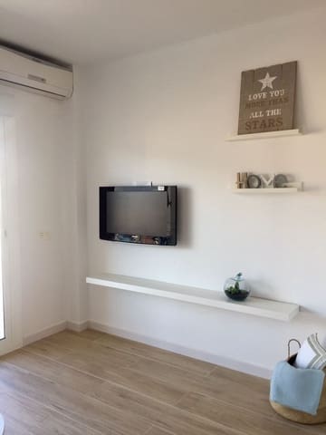 Studio til leje i Torremolinos - € 800 (Ref: 6587980)