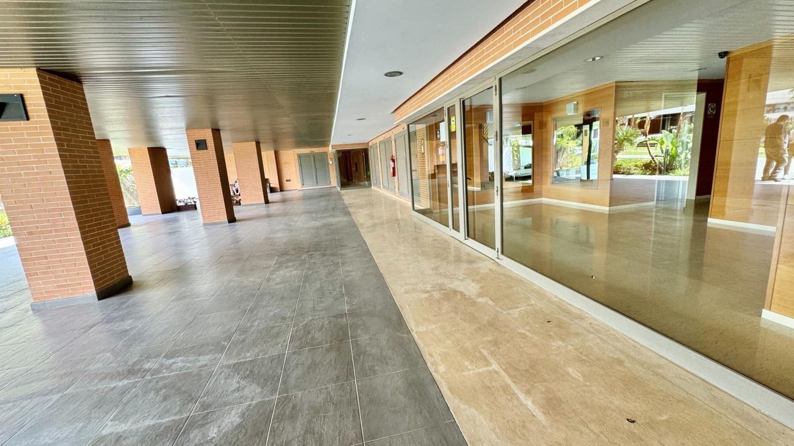 4 bedroom Penthouse for sale in Torremolinos with pool garage - € 630,000 (Ref: 8177309)