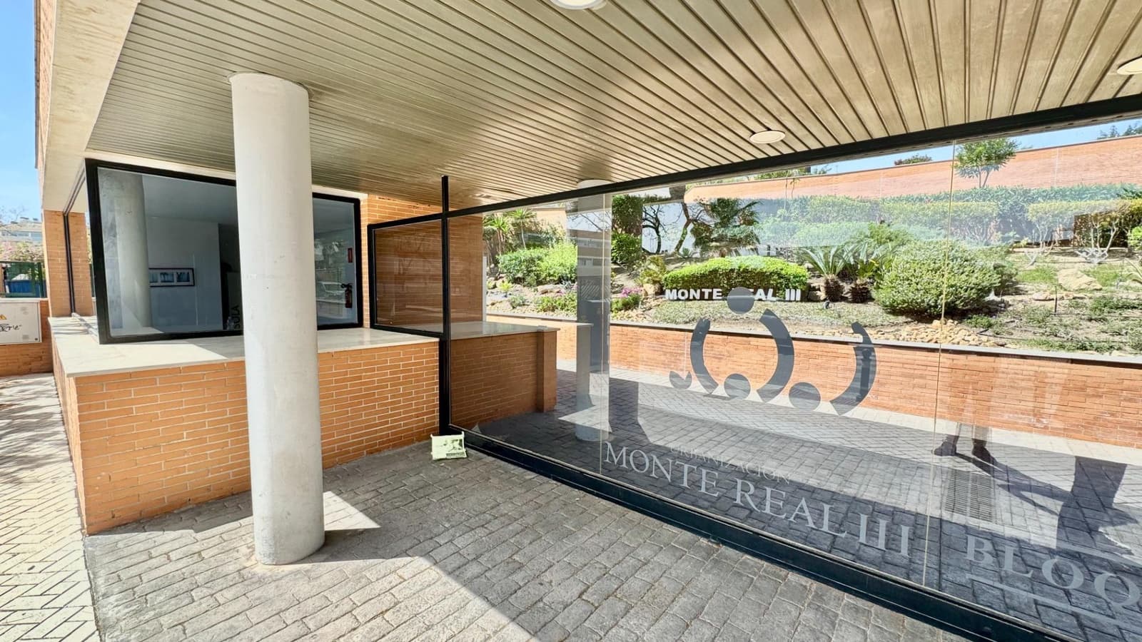 4 bedroom Penthouse for sale in Torremolinos with pool garage - € 630,000 (Ref: 8177309)