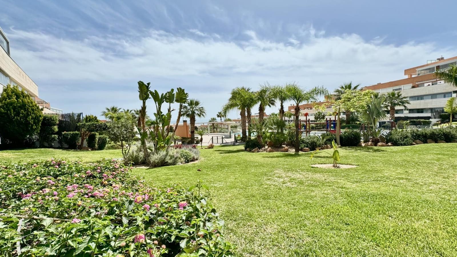 4 bedroom Penthouse for sale in Torremolinos with pool garage - € 630,000 (Ref: 8177309)