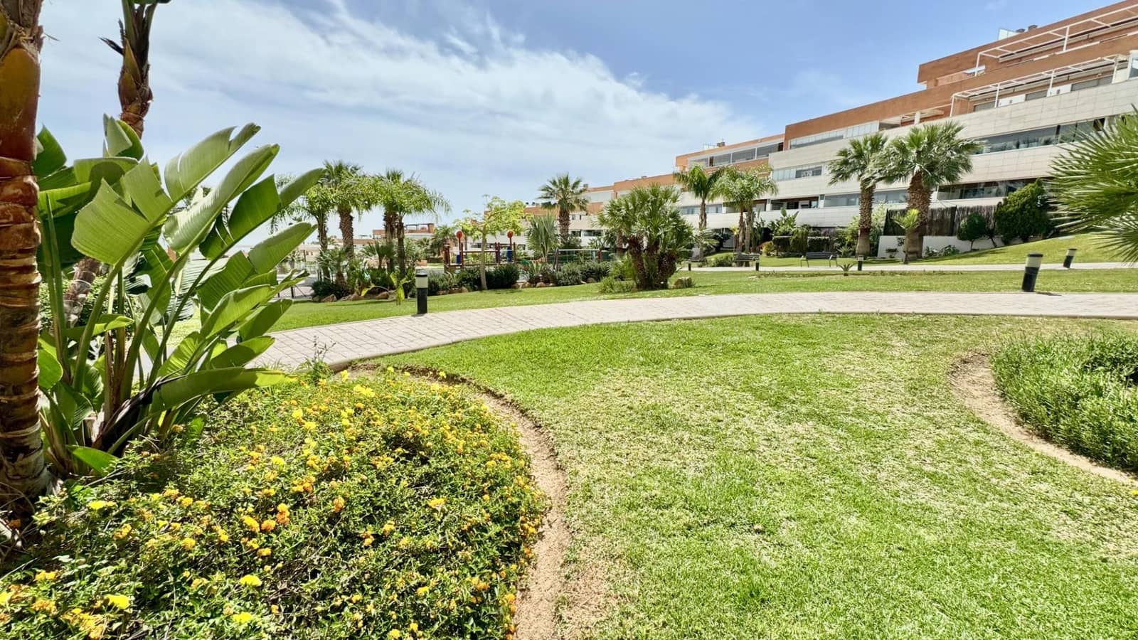 4 bedroom Penthouse for sale in Torremolinos with pool garage - € 630,000 (Ref: 8177309)