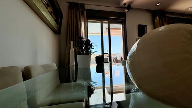 Ático de 4 habitaciones en Torremolinos en venta con piscina garaje - 630.000 € (Ref: 8177309)