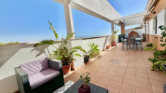Ático de 4 habitaciones en Torremolinos en venta con piscina garaje - 630.000 € (Ref: 8177309)