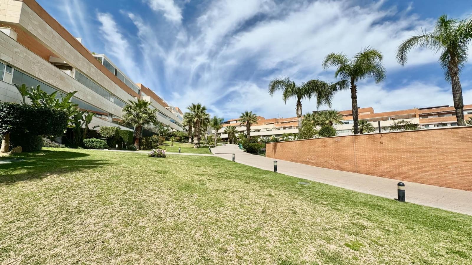 4 bedroom Penthouse for sale in Torremolinos with pool garage - € 630,000 (Ref: 8177309)