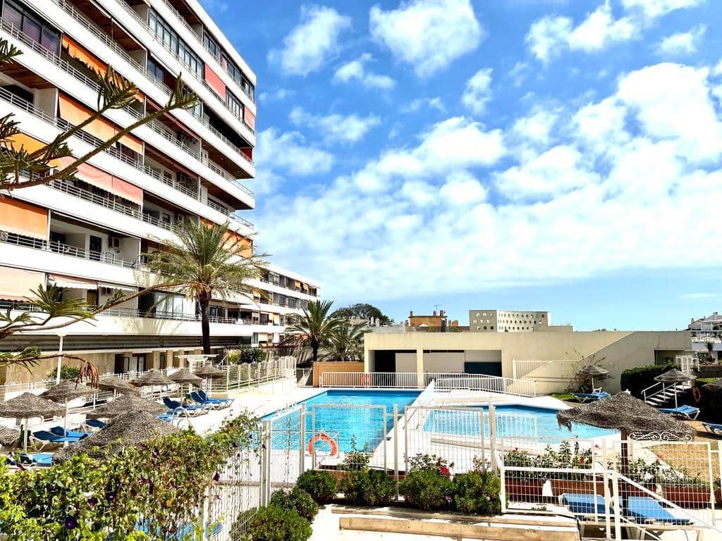 Studio te koop in Torremolinos met zwembad - € 260.000 (Ref: 8409814)