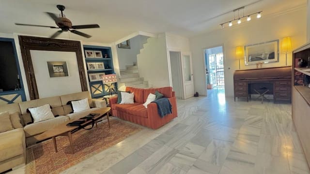 6 soverom Villa til salgs i Torremolinos med svømmebasseng - € 1 064 500 (Ref: 8417821)