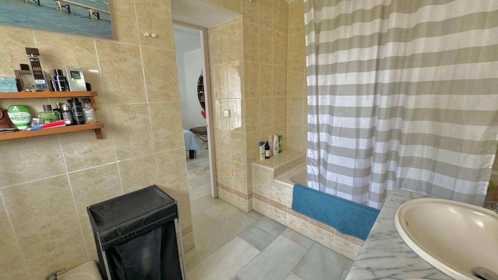 6 bedroom Villa for sale in Torremolinos with pool - € 1,064,500 (Ref: 8417821)