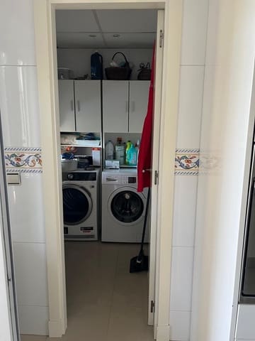 5 soverom Villa til salgs i Espartinas med svømmebasseng garasje - € 390 000 (Ref: 8612749)