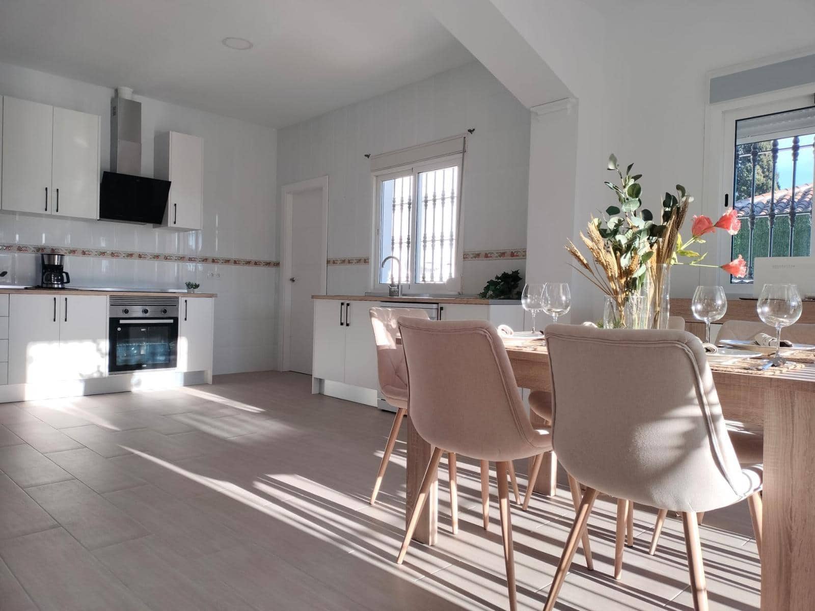 7 bedroom Villa for sale in Benalmadena with pool garage - € 1,980,000 (Ref: 8636714)