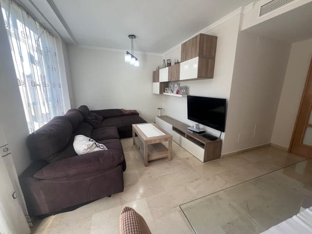 Piso de 2 habitaciones en Torremolinos en venta con garaje - 294.000 € (Ref: 8911252)