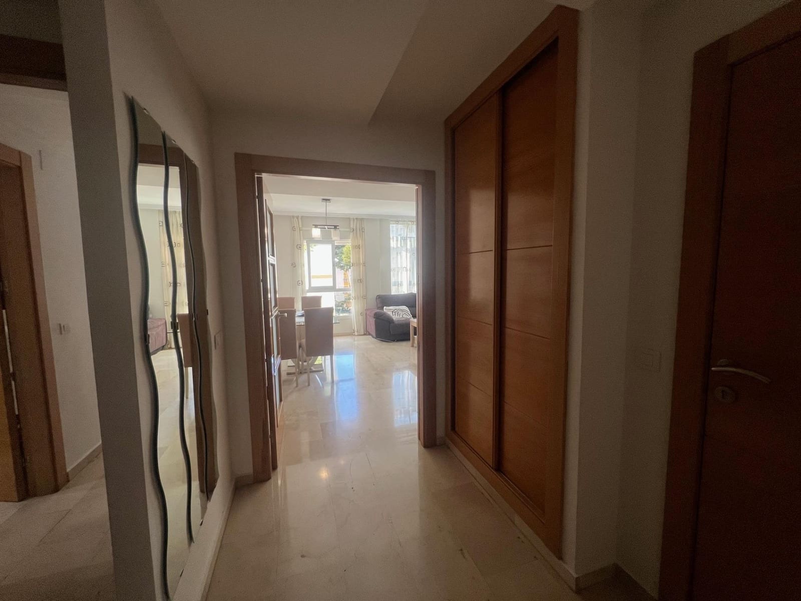 Piso de 2 habitaciones en Torremolinos en venta con garaje - 294.000 € (Ref: 8911252)