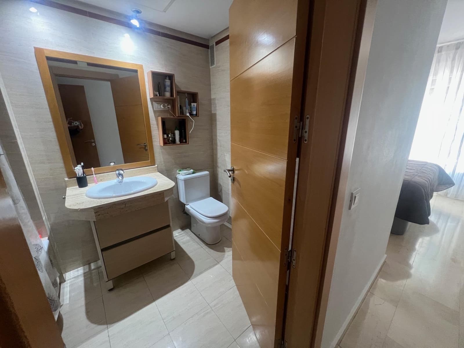 Piso de 2 habitaciones en Torremolinos en venta con garaje - 294.000 € (Ref: 8911252)