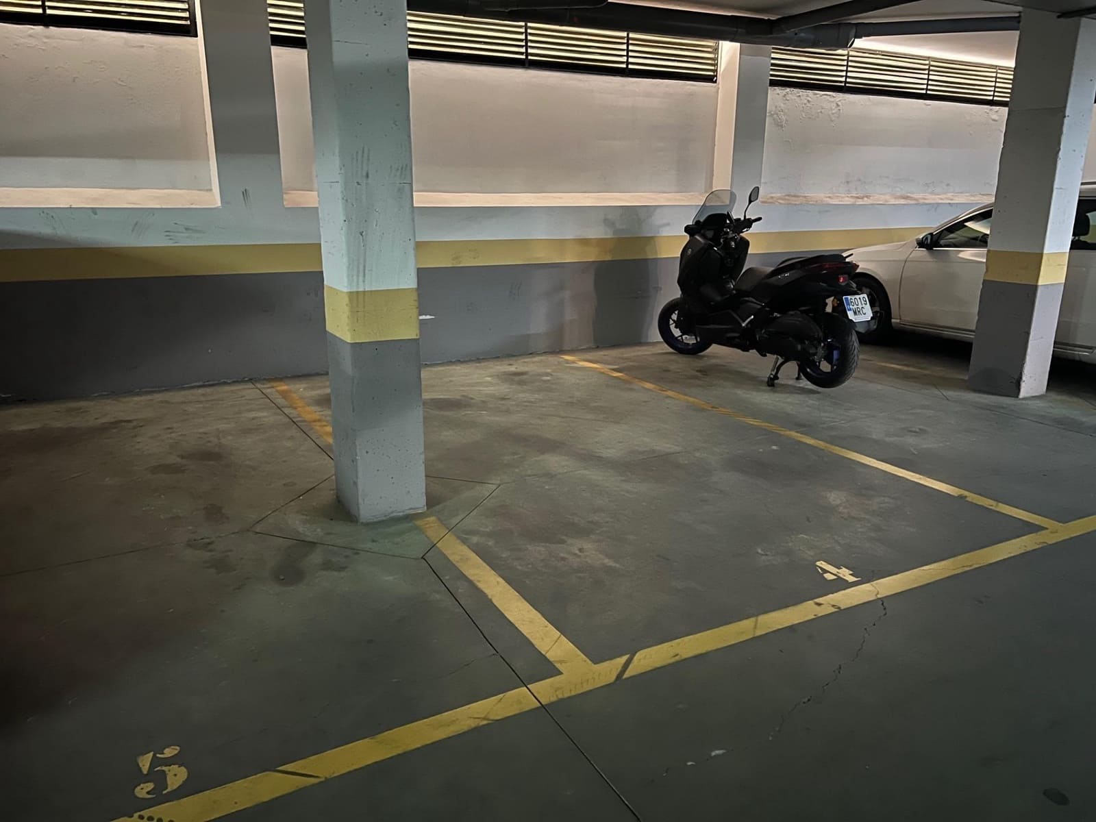 Piso de 2 habitaciones en Torremolinos en venta con garaje - 294.000 € (Ref: 8911252)