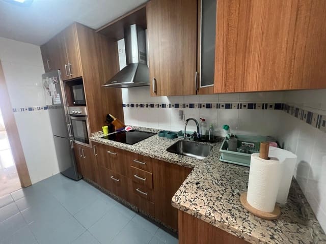 Piso de 2 habitaciones en Torremolinos en venta con garaje - 294.000 € (Ref: 8911252)