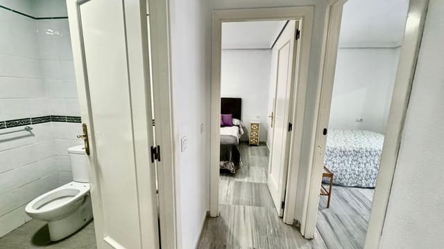 Piso de 2 habitaciones en Torremolinos en venta con garaje - 363.000 € (Ref: 8950589)