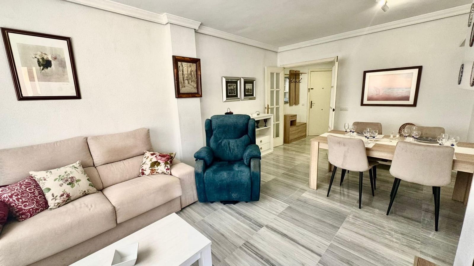 Piso de 2 habitaciones en Torremolinos en venta con garaje - 363.000 € (Ref: 8950589)