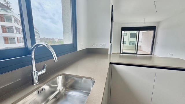 2 bedroom Apartment for rent in Torremolinos with pool garage - € 1,900 (Ref: 8985827)