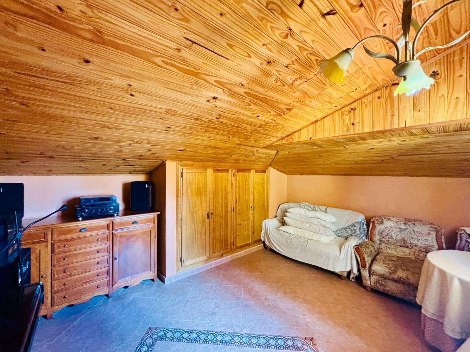 6 soverom Rekkehus til salgs i Malaga by med svømmebasseng - € 677 000 (Ref: 8985829)