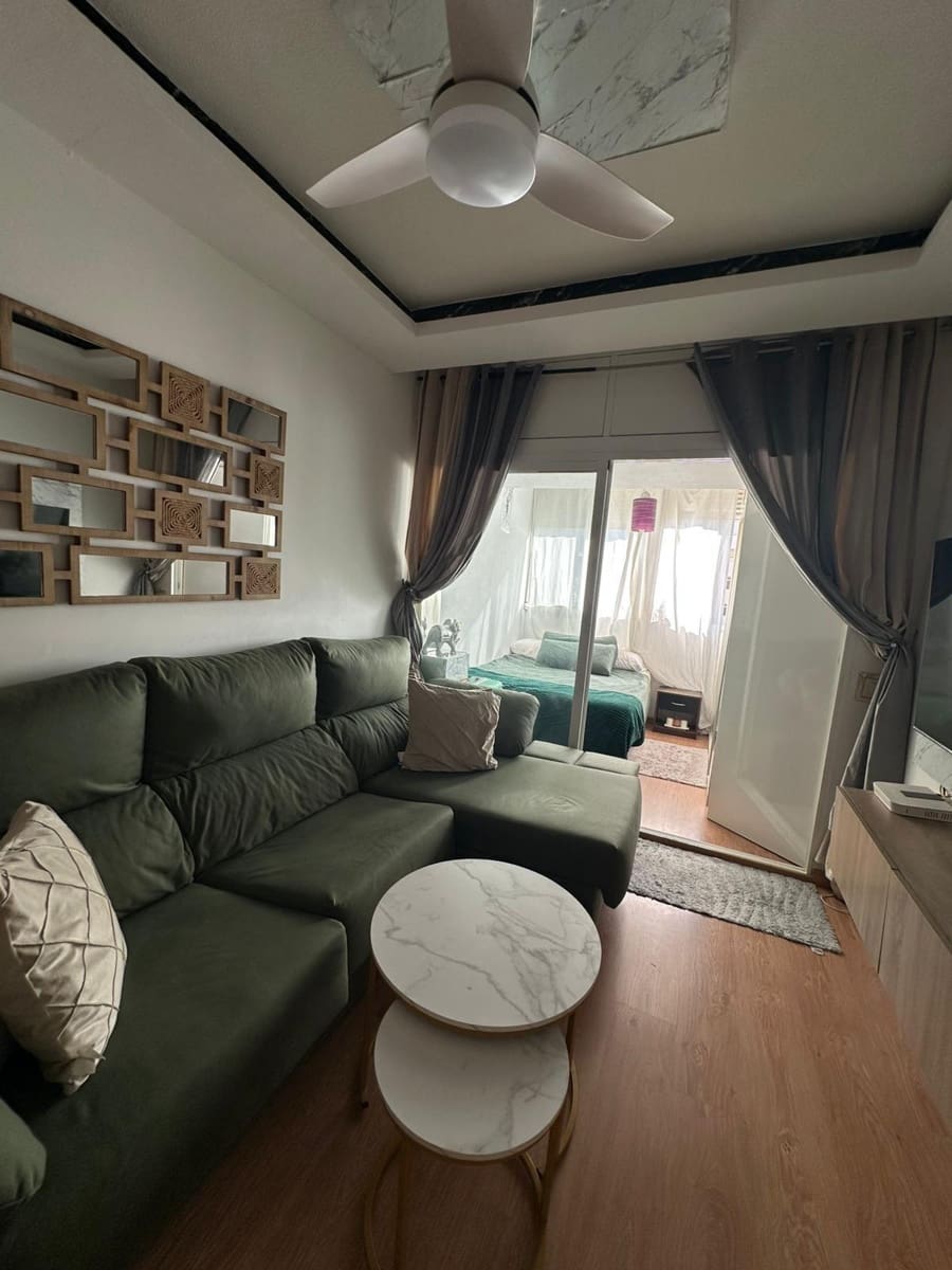 Studio til salgs i Torremolinos med svømmebasseng - € 185 000 (Ref: 9005263)