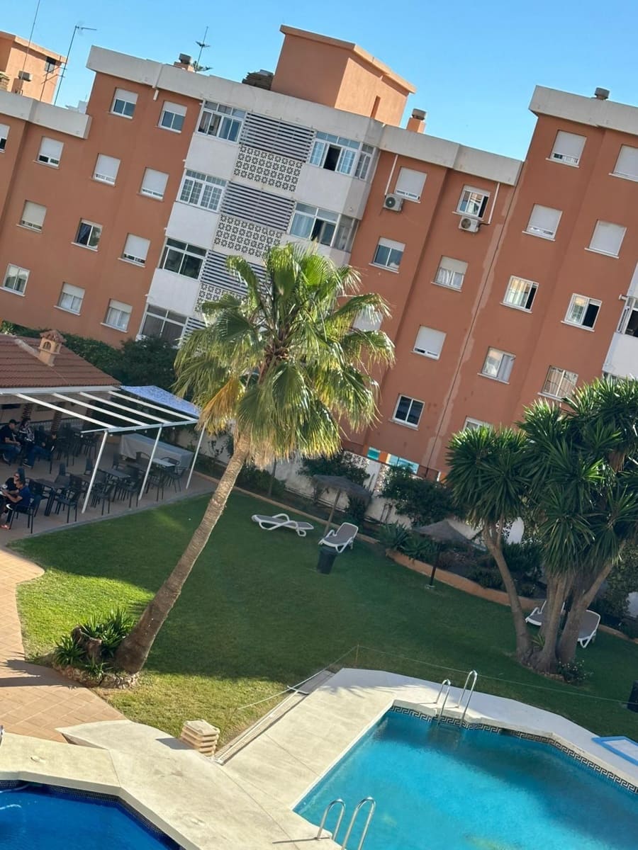 Studio til salgs i Torremolinos med svømmebasseng - € 185 000 (Ref: 9005263)