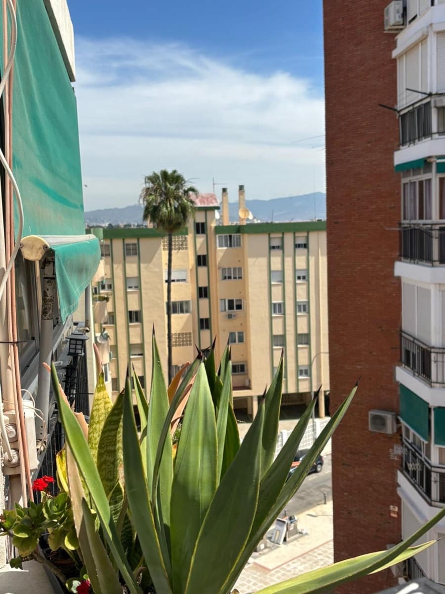 1 makuuhuone Huoneisto myytävänä paikassa Torremolinos mukana uima-altaan - 199 900 € (Ref: 9017255)