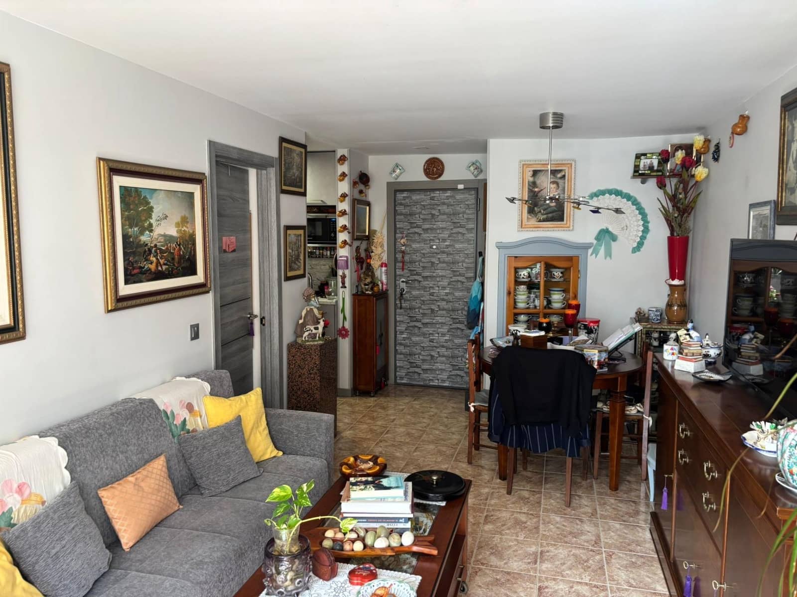 1 makuuhuone Huoneisto myytävänä paikassa Torremolinos mukana uima-altaan - 199 900 € (Ref: 9017255)