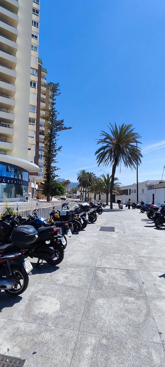 5 sypialnia Mieszkanie na sprzedaż w Miasto Malaga z garażem - 1 665 000 € (Ref: 9032687)