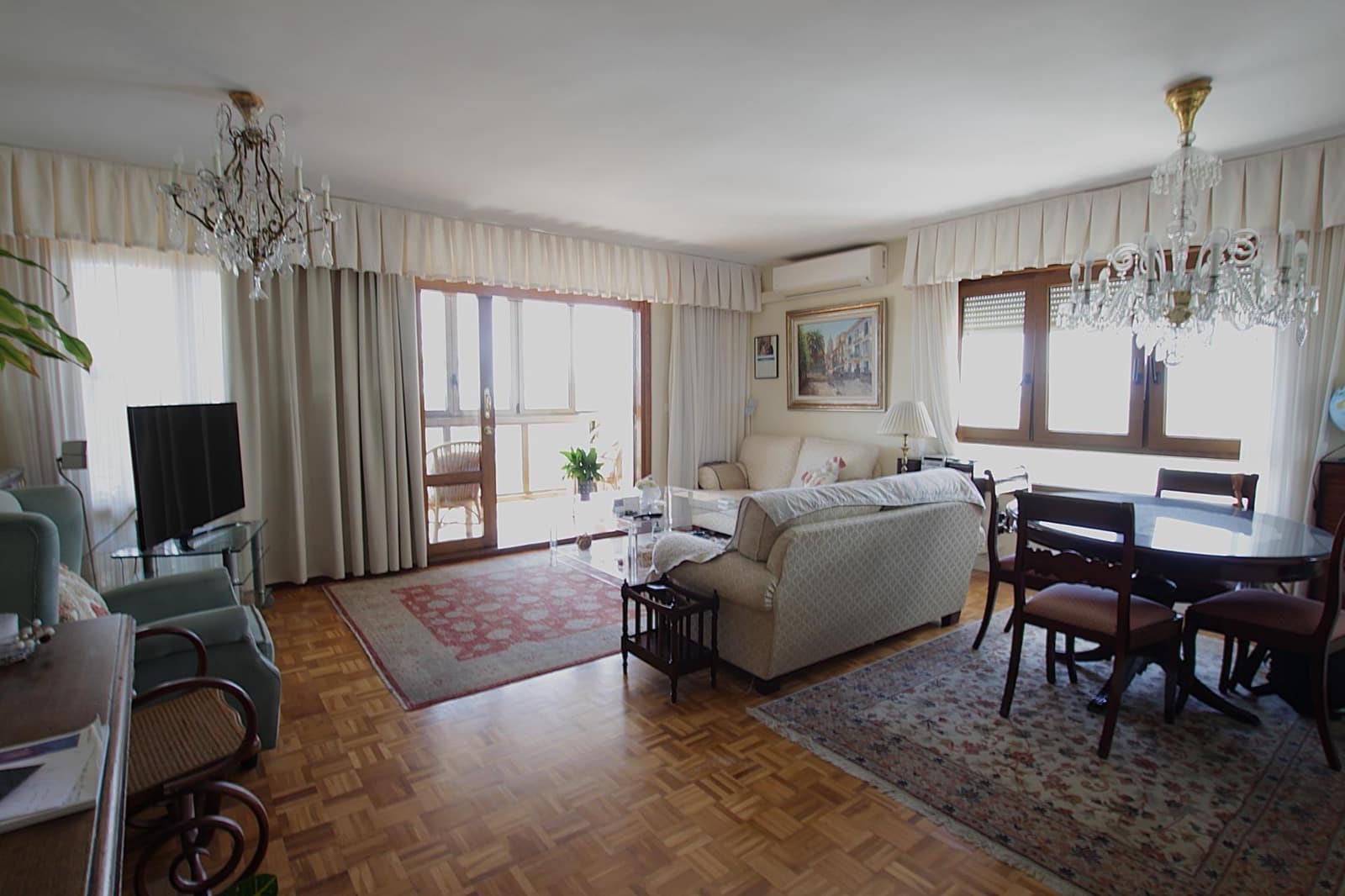 5 sypialnia Mieszkanie na sprzedaż w Miasto Malaga z garażem - 1 665 000 € (Ref: 9032687)