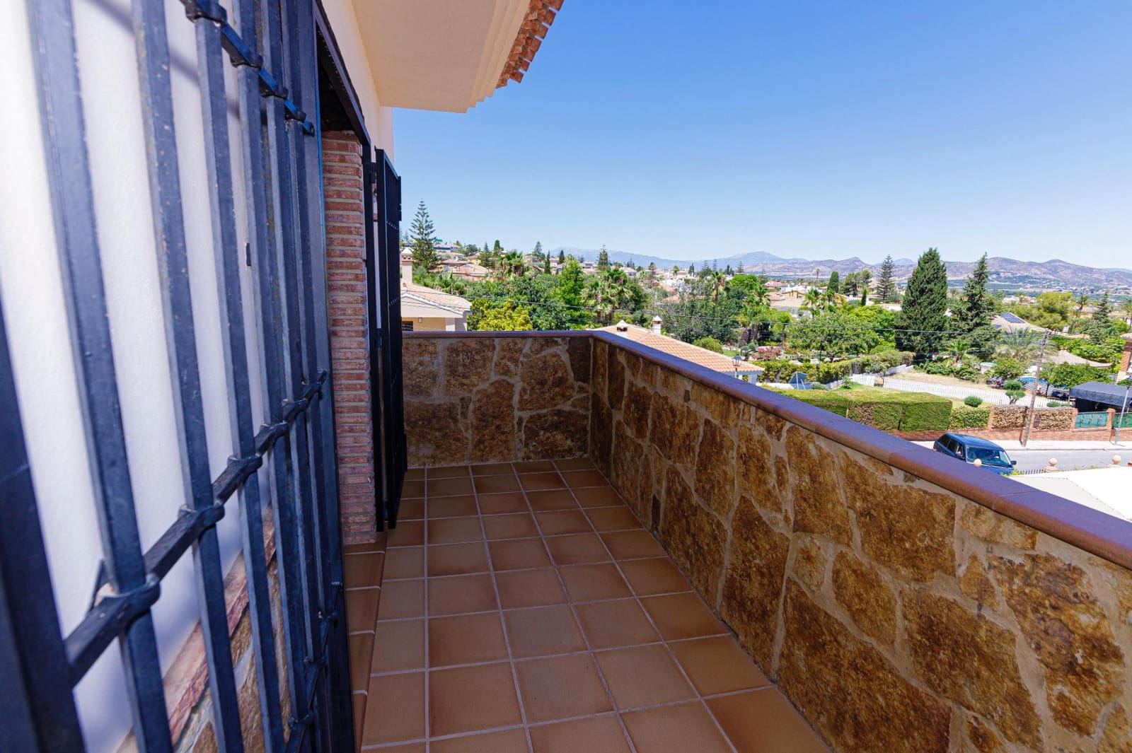 5 soverom Villa til salgs i Alhaurin de la Torre med svømmebasseng - € 1 995 000 (Ref: 9034748)