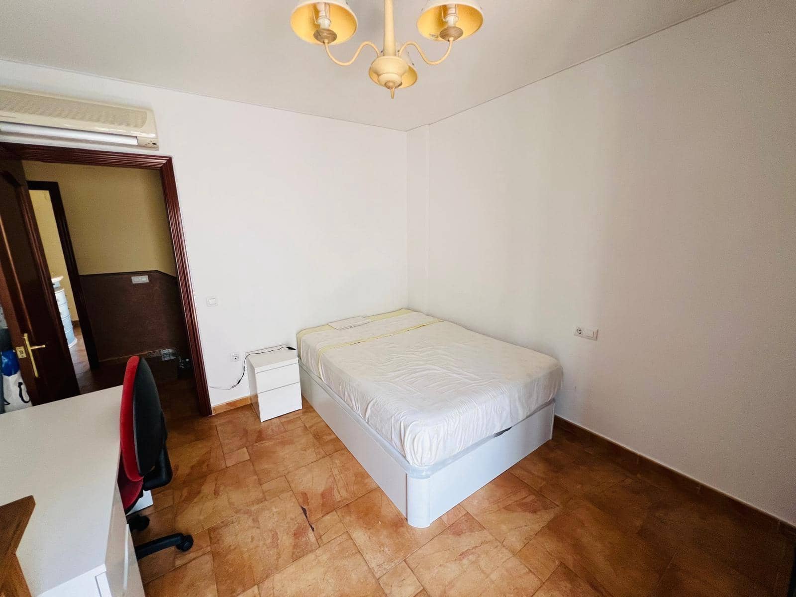 4 quarto Moradia em Banda para venda em Benalmadena com garagem - 410 000 € (Ref: 9075260)