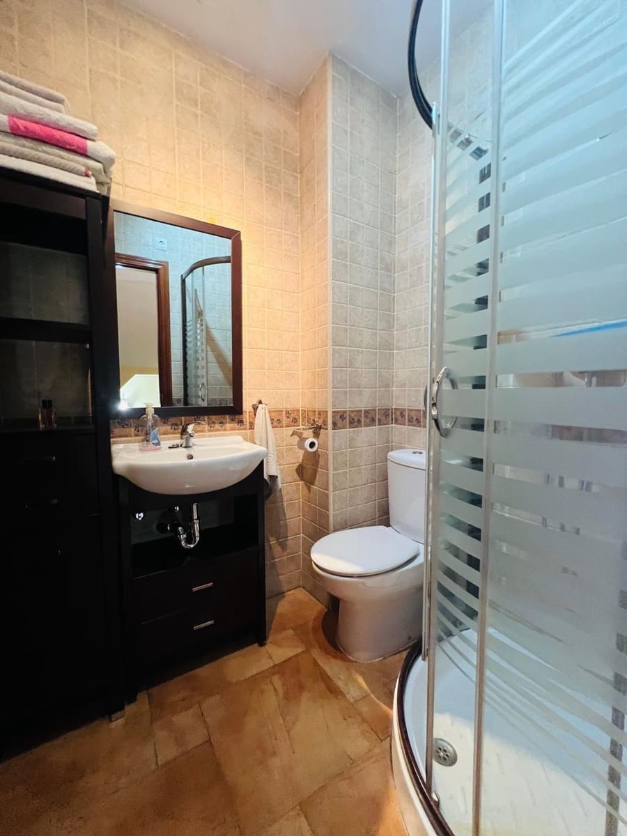 4 quarto Moradia em Banda para venda em Benalmadena com garagem - 410 000 € (Ref: 9075260)