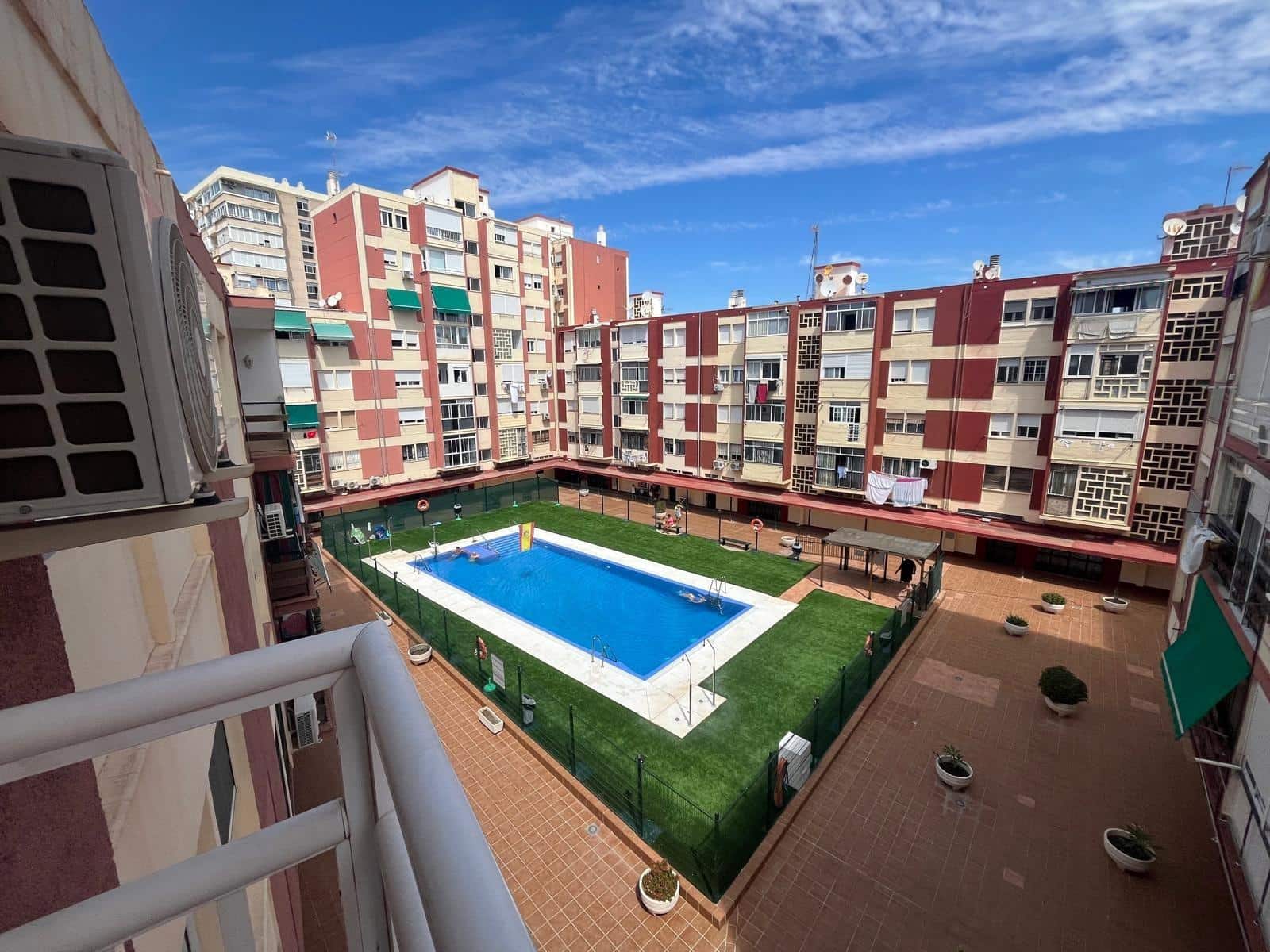 4 Zimmer Apartment zu verkaufen in Torremolinos - 330.000 € (Ref: 9188631)