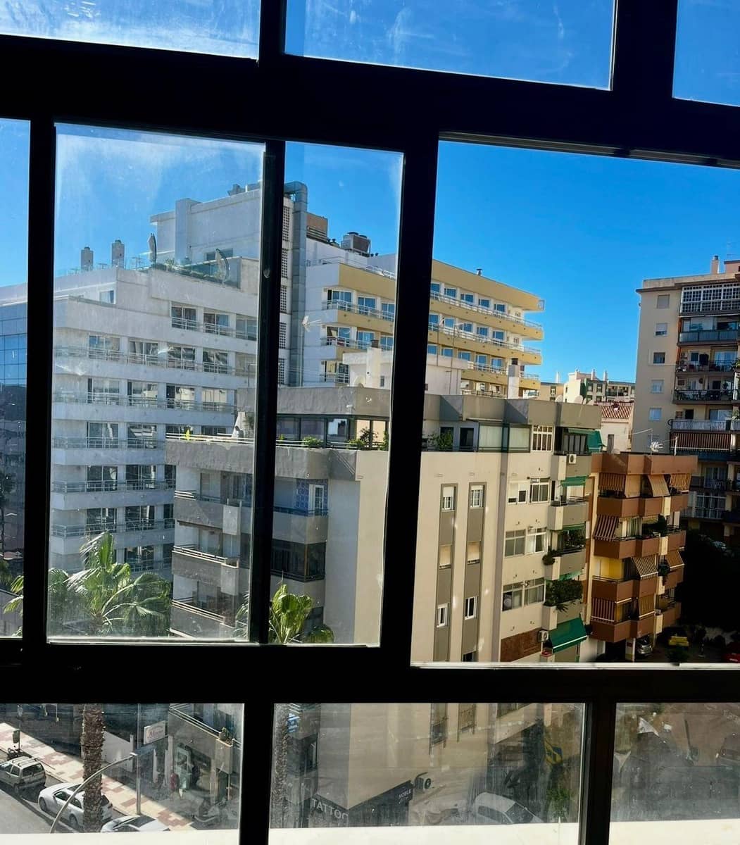 Apartment zu vermieten in Torremolinos - 950 € (Ref: 9196083)