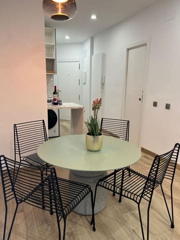 Apartamento en Torremolinos en alquiler - 950 € (Ref: 9196083)