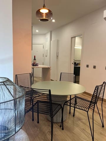 Apartamento en Torremolinos en alquiler - 950 € (Ref: 9196083)