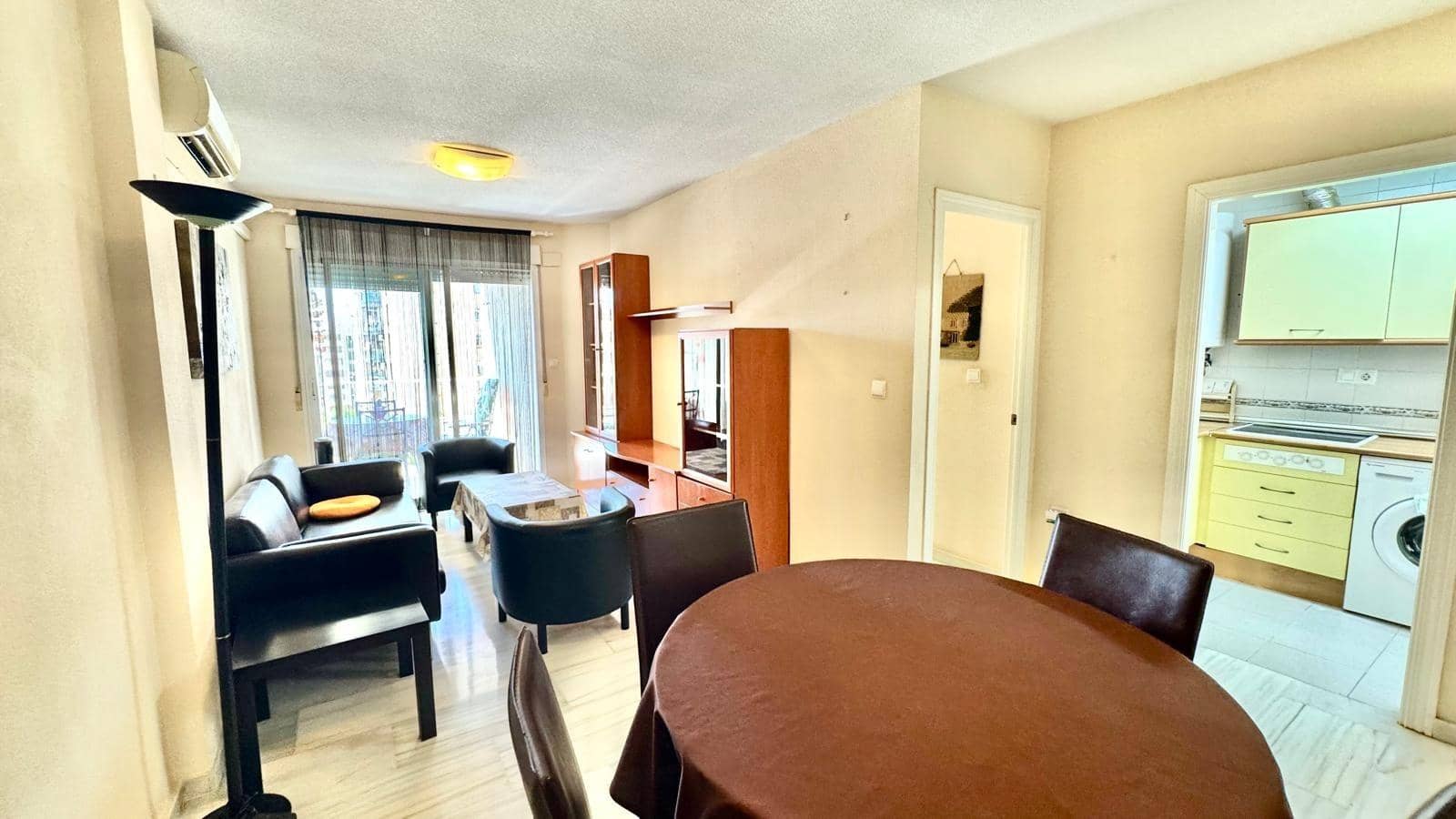 1 slaapkamer Appartement te huur in Torremolinos - € 1.200 (Ref: 9197895)