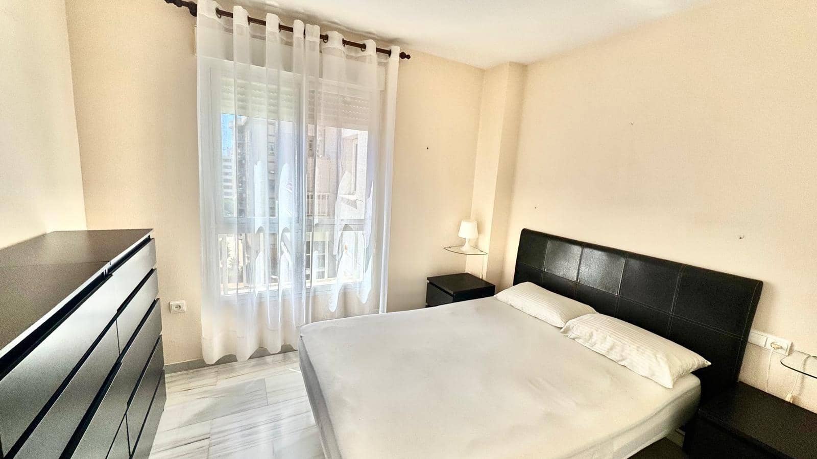 1 slaapkamer Appartement te huur in Torremolinos - € 1.200 (Ref: 9197895)