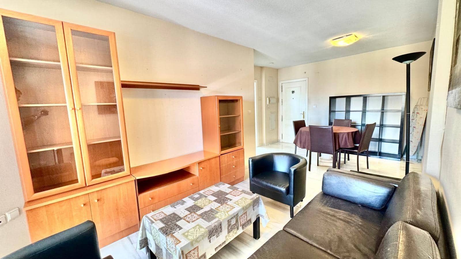 1 slaapkamer Appartement te huur in Torremolinos - € 1.200 (Ref: 9197895)