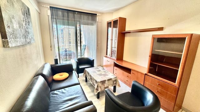 1 slaapkamer Appartement te huur in Torremolinos - € 1.200 (Ref: 9197895)