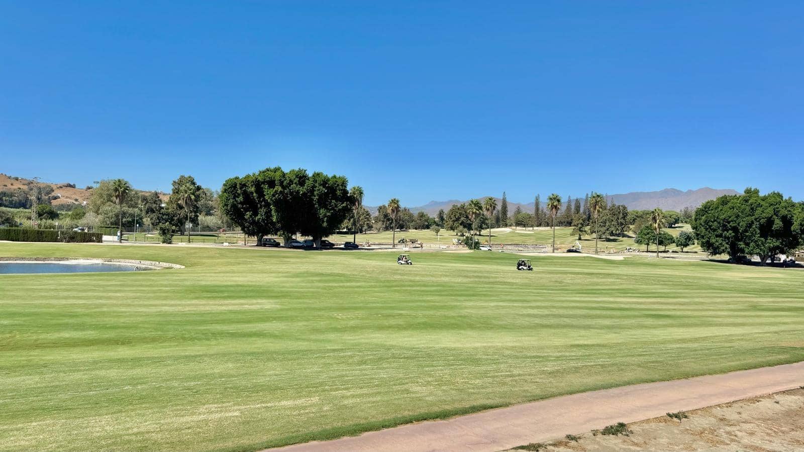2 soverom Rekkehus til salgs i Mijas Golf med svømmebasseng garasje - € 479 000 (Ref: 9228740)